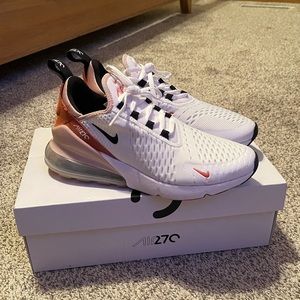 Womens Nike air max 270